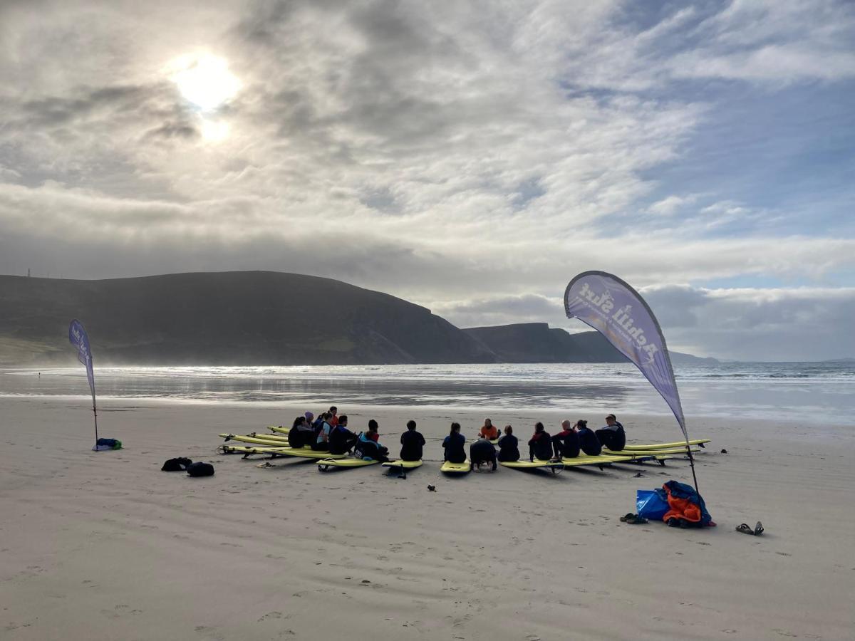 הוסטל Bellanasally Achill Surf Centre מראה חיצוני תמונה