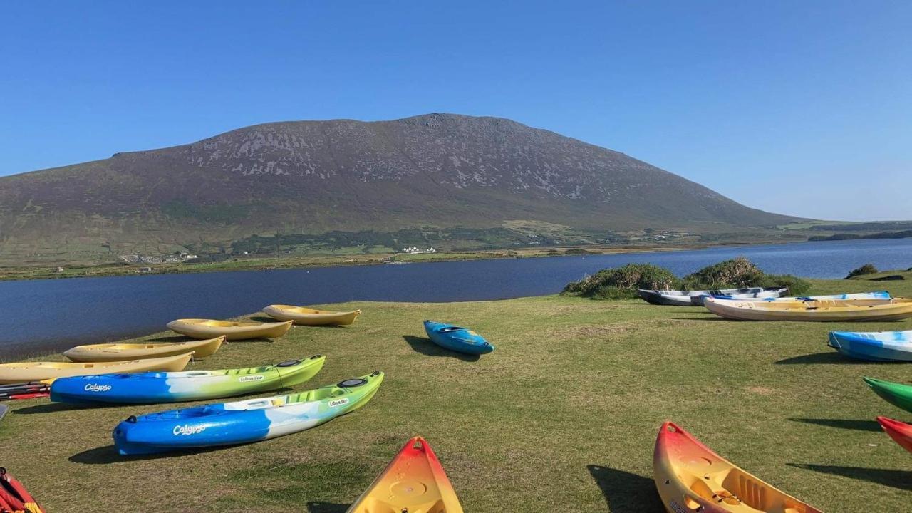 הוסטל Bellanasally Achill Surf Centre מראה חיצוני תמונה